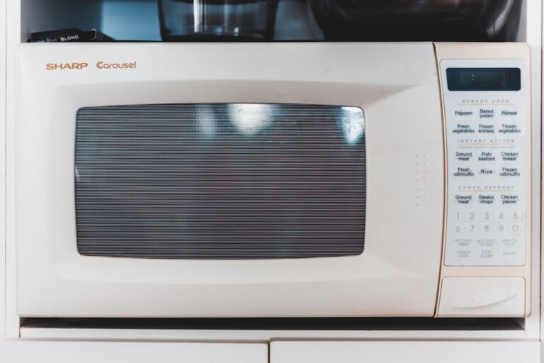 Microwave vs Convection Oven Baking: Which One Should You Use in 2026?