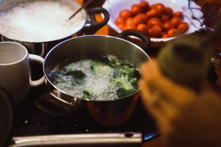 Hard Boiled Eggs Boil Time: Exact Times by Size & Doneness (2026)